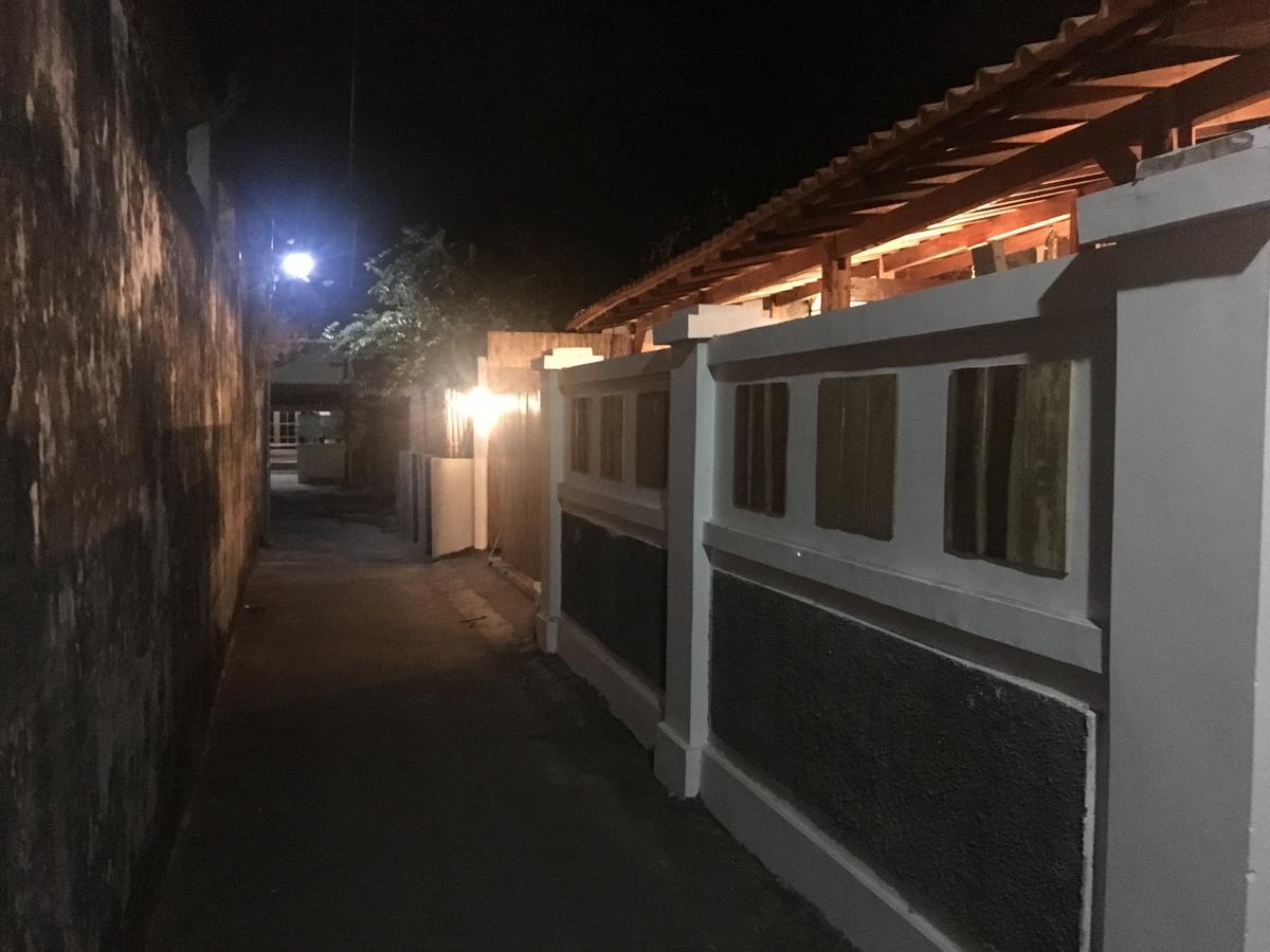 Wood Stone Hostel Yogyakarta Exterior foto